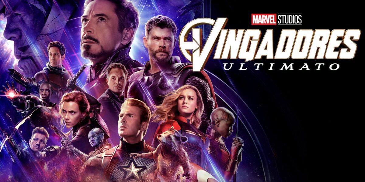 Poster do filme Vingadores: Ultimato com os heróis reunidos, prontos para a batalha final contra Thanos.